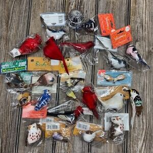 Lot of 23 - Birds Clips Craft Embellishments Scrapbook Wreaths Floral